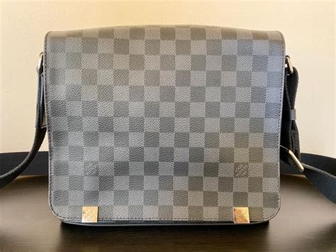 borsa district louis vuitton lunghezza